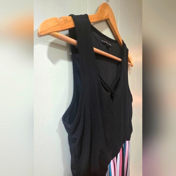 Sleeveless Maxi Dress - Picture 6 of 6